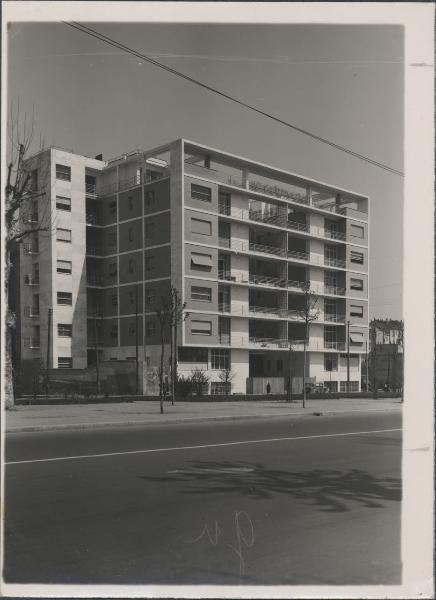 Milano - Corso Sempione - Casa Rustici