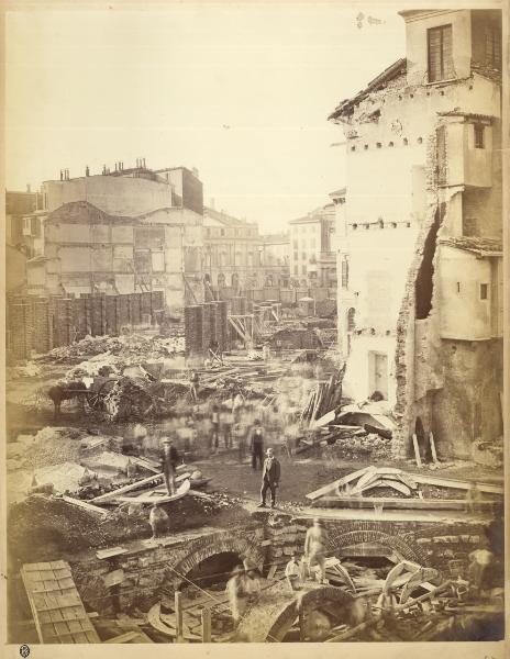 Milano - Galleria Vittorio Emanuele II - cantiere - Teatro alla Scala