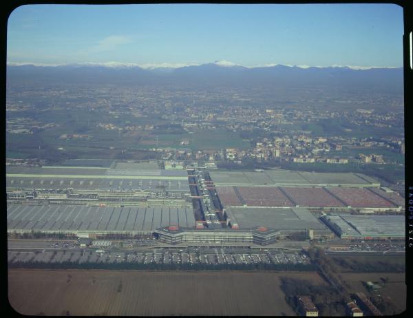 Arese. Stabilimento Alfa Romeo. Veduta aerea.