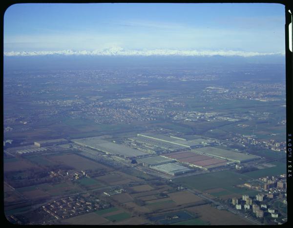 Arese. Stabilimento Alfa Romeo. Veduta aerea.