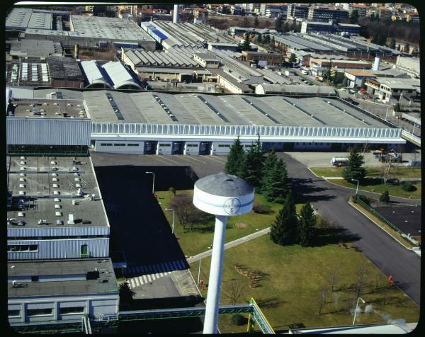 Garbagnate. Stabilimento Bayer. Veduta aerea.