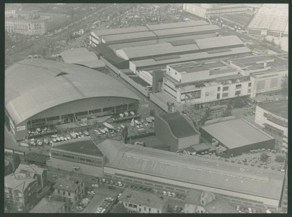 Milano. Fiera di Milano. Via Spinola. Padiglione 20 e 21. Porta Meccanica. Veduta aerea.