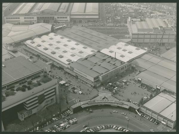 Milano. Fiera di Milano. Porta Carlo Magno. Studi Rai. Veduta aerea.