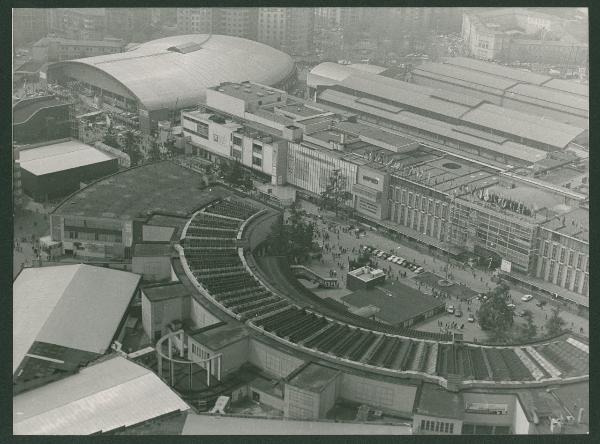 Milano. Fiera di Milano. Viale dell'Industria. Veduta aerea.