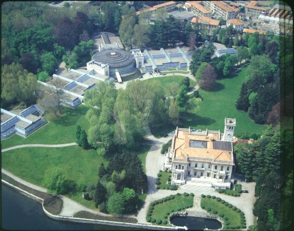 Cernobbio. Villa Erba. Veduta aerea.