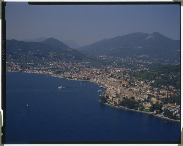 Salò. Panorama. Veduta aerea.