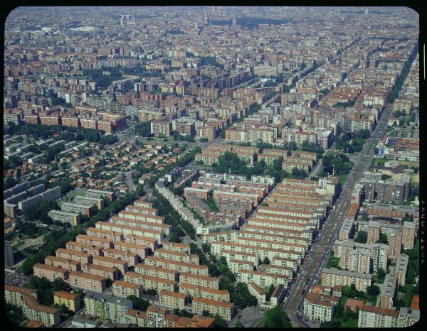 Milano. Zona 19. Veduta aerea.