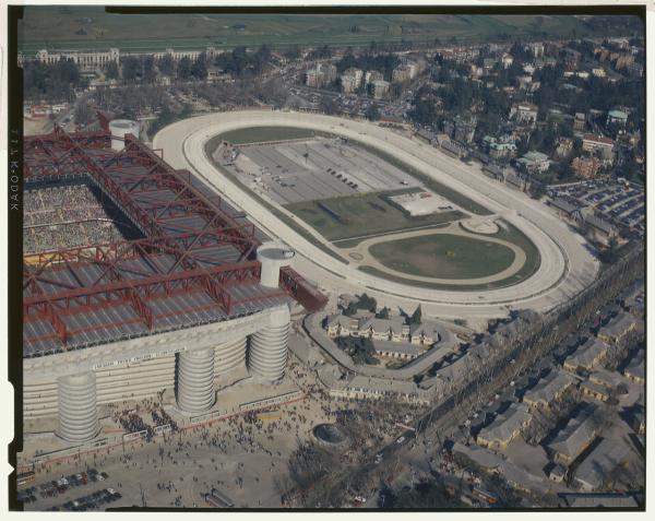 Milano. Ippodromo. Stadio Meazza. Veduta aerea.