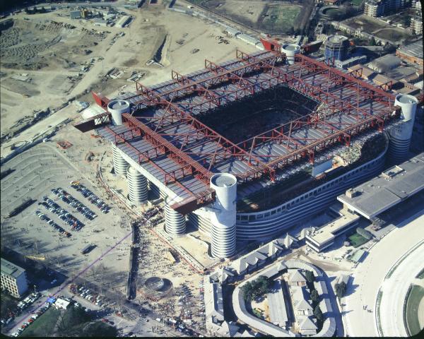 Milano. Stadio Meazza. Veduta aerea.