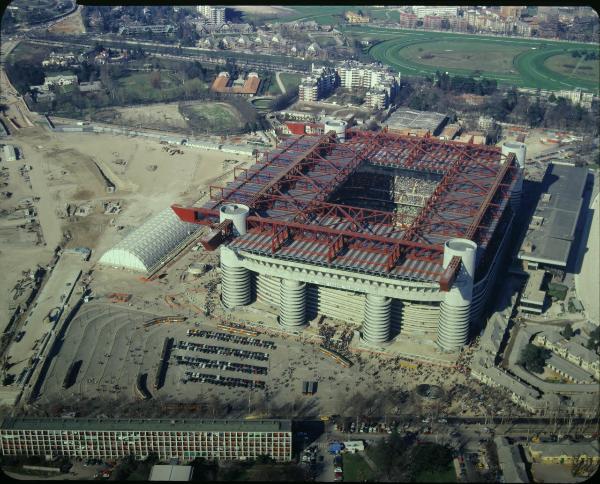 Milano. Stadio Meazza. Veduta aerea.