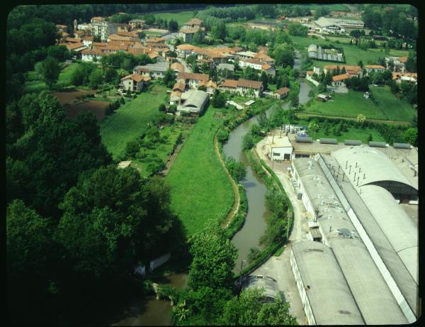 Monza. Fiume Lambro. Frazione Cascina San Giorgio. Veduta aerea.