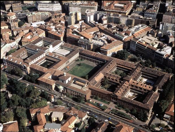 Milano. Università Statale. Veduta aerea.