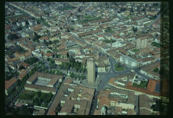 Codogno. Centro storico. Torre. Veduta aerea.