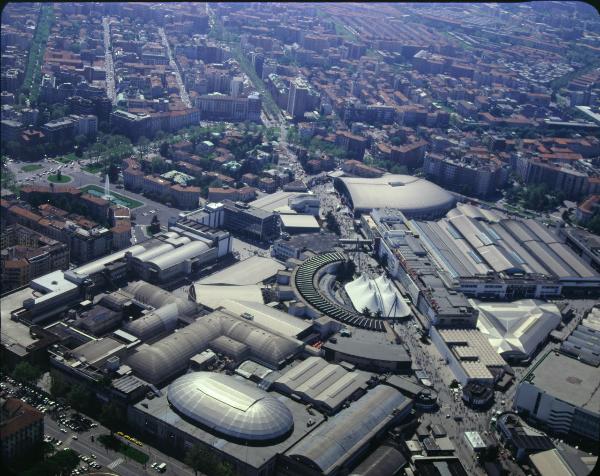 Milano. Fiera di Milano. Viale dell'Industria. Veduta aerea.