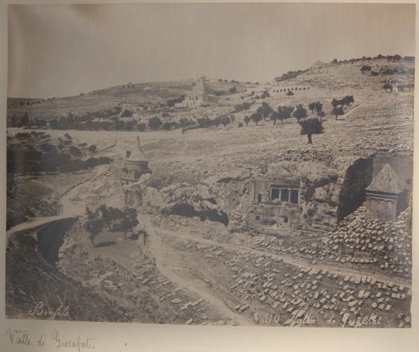 Palestina/Israele - Valle di Giosafat - Rovine di edifici sacri