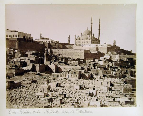 Egitto - Il Cairo - Città dei Morti - Cimitero arabo - Cittadella (El Qala) - Panorama