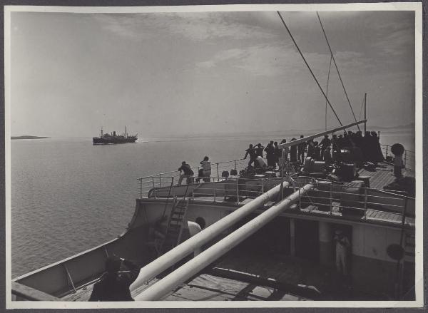 Nave - Piroscafo - Stella d'Italia - Ponte - Passeggeri - Mare