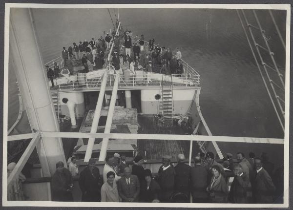 Nave - Piroscafo - Stella d'Italia - Ponte - Passeggeri - Mare