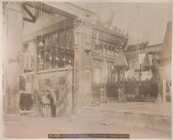 Palestina - Cisgiordania - Betlemme - Basilica della Natività - Interno