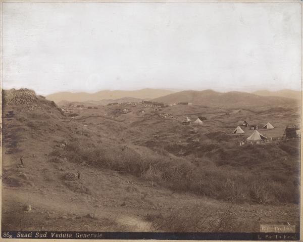 Eritrea - Saati - Valle - Postazione militare - Tende