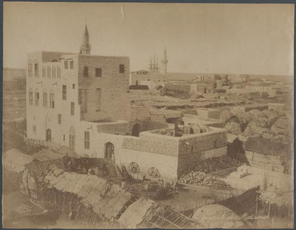 Eritrea - Massaua - Città - Edificio - Minareti