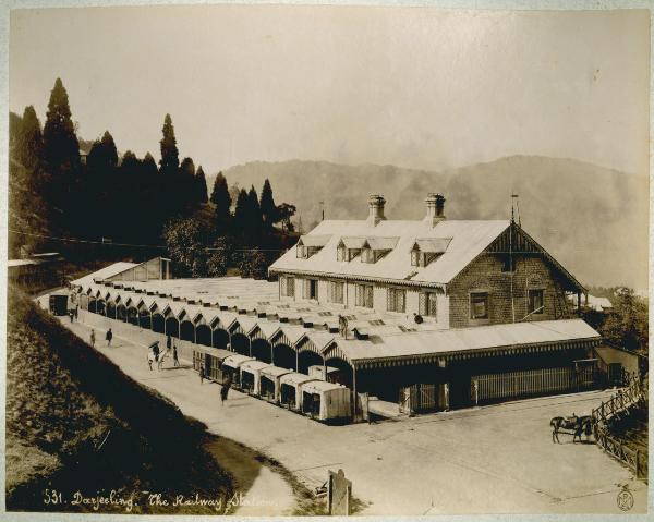 India - Darjeeling - Ferrovia - Stazione ferroviaria