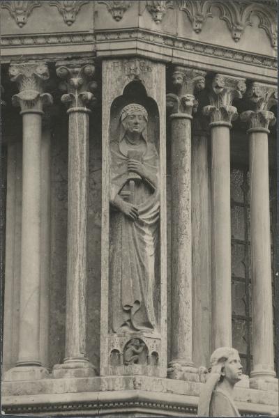 Scultura - Virtù - Giovanni da Campione - Bergamo - Battistero