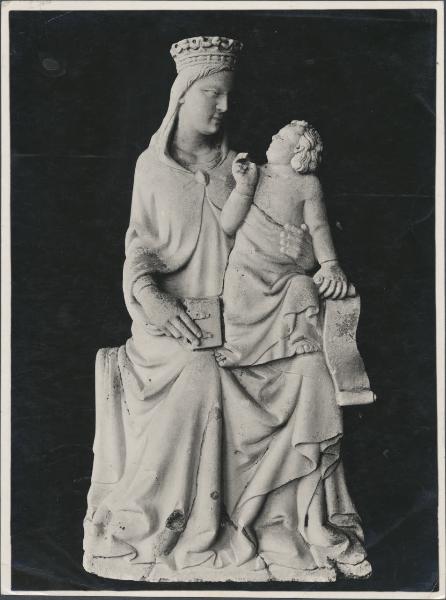 Scultura - Madonna con Bambino - Giovanni di Balduccio - Pisa - Chiesa di Santa Maria della Spina