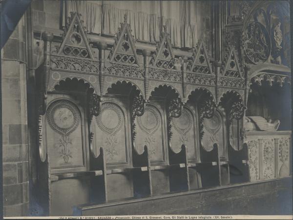 Stalli di coro - Saluzzo - Chiesa di S. Giovanni - Cappella sepolcrale dei Marchesi