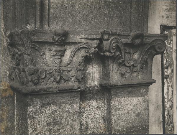 Capitelli - Abbiategrasso - Basilica di Santa Maria Nuova - Pronao