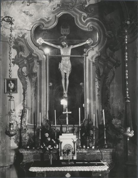 Altare - Saronno - Chiesa di S. Francesco - Cappella del Crocifisso
