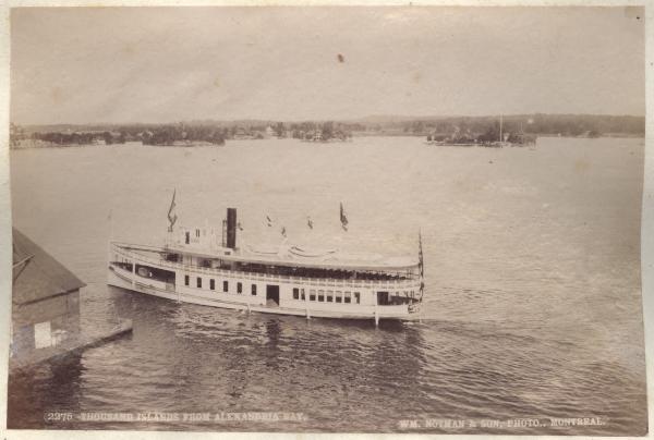 Stati Uniti - Stato di New York - Fiume san Lorenzo - Baia di Alexandria - Arcipelago delle Mille Isole - Traghetto