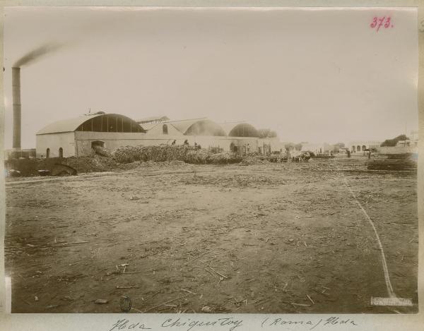 Perù - Azienda agricola - Hacienda Chiquitoy - Campi - Magazzini - Ciminiera