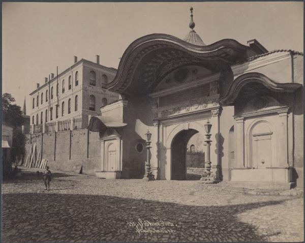 Turchia - Istanbul - Palazzo del Gran Visir - Esterno - Mura - Sublime Porta