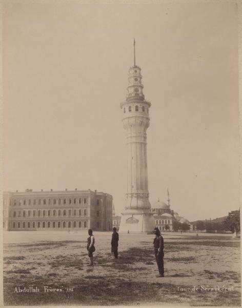 Turchia - Istanbul - Piazza del Serraglio Vecchio - Torre del Serraschiere