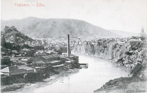 Russia (ora Georgia) - Tiflis (ora Tbilisi) - Veduta della città di Tbilisi presso un'ansa del fiume Kura