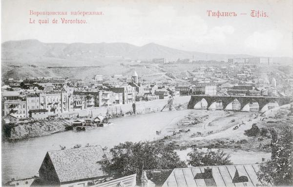 Russia (ora Georgia) - Tiflis (ora Tbilisi) - Il quartiere di Vorontsov e il ponte Michailovski sul fiume Kura