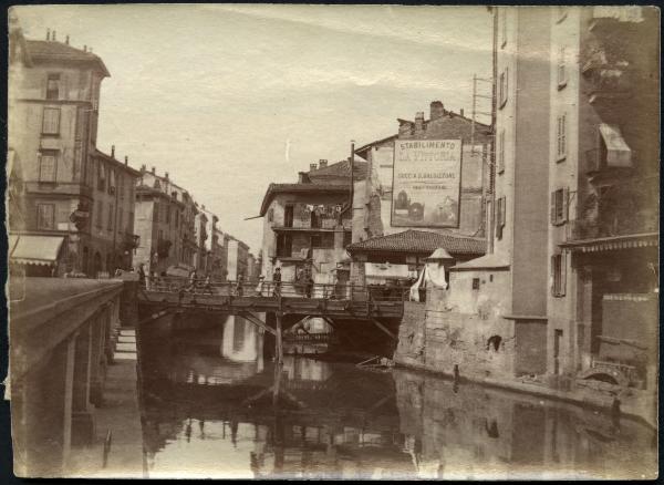 Milano - Via De Amicis - Naviglio