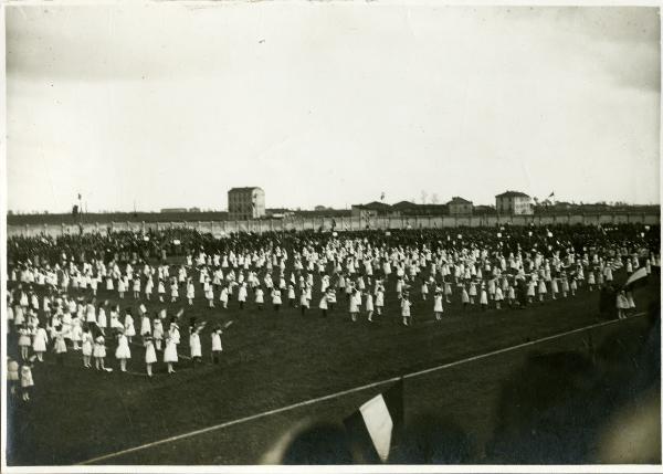 Milano - Campo Polisportivo alle Vallazze - Parate studentesche