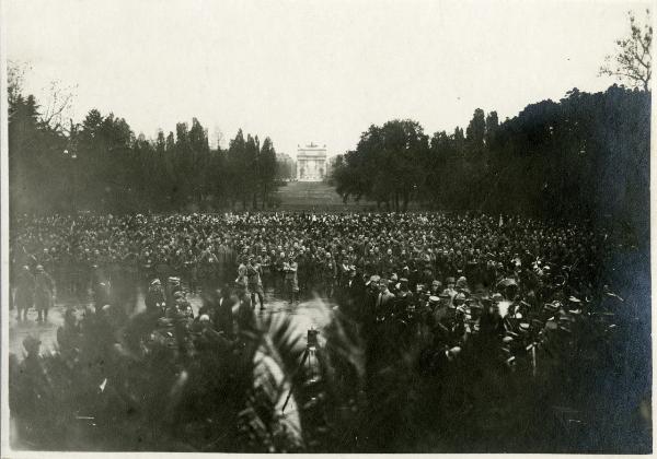 Milano - Parco del Sempione - Arco della Pace - Milizia fascista