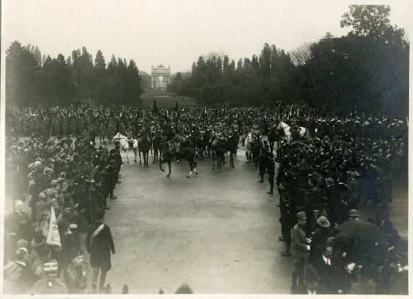 Milano - Parco Sempione - Arco della Pace - Centurie - Associazioni