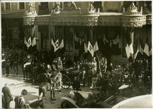 Milano - Stazione Centrale - Pensilina reale - Sovrani