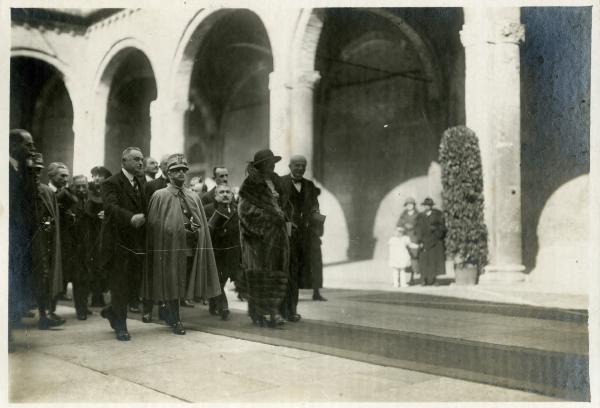 Milano - Sant'Ambrogio - S.M. il Re d'Italia Vittorio Emanuele III e la Regina Elena