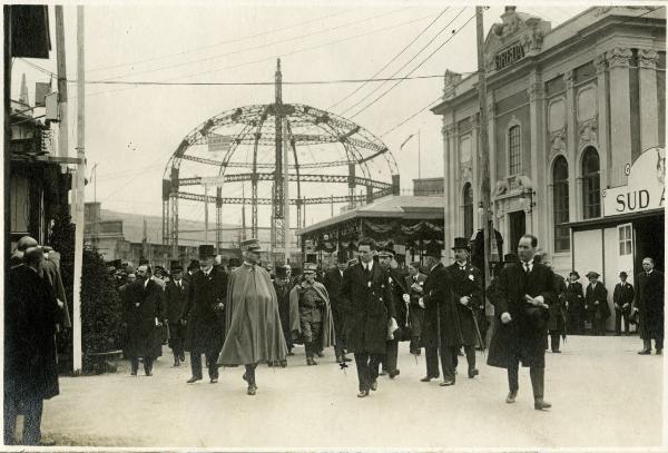 Milano - Fiera Campionaria - Padiglione Breda - S.M. il Re d'Italia Vittorio Emanuele III - On. Nava