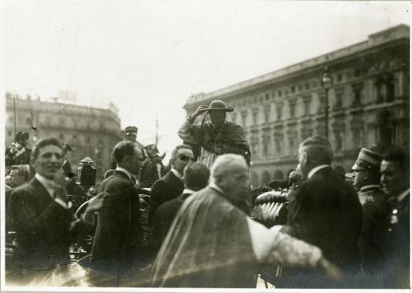 Milano - Piazza del Duomo - Cerimonia di insediamento dell'Arcivescovo Tosi