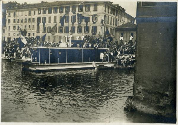 Milano - Darsena di Porta Ticinese - Benedizione del battello Pio XI