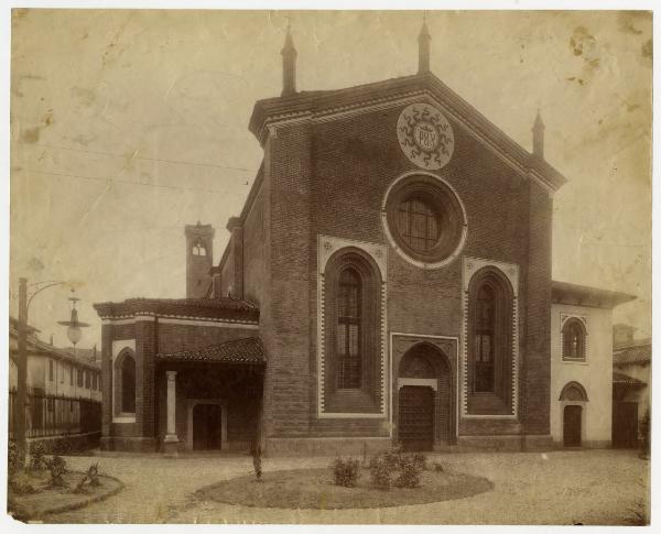 Milano - Chiesa di Santa Maria della Pace - Facciata