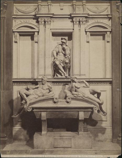 Monumento funebre - Sepolcro di Lorenzo de' Medici duca d'Urbino - Michelangelo Buonarroti - Basilica di S. Lorenzo - sacrestia Nuova