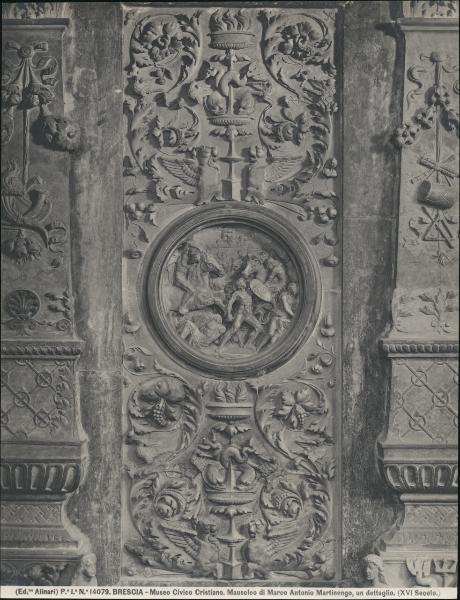 Rilievo - Scena di battaglia ed elementi decorativi - Bernardino delle Croci - Brescia - Chiesa di S. Giulia - Museo dell'Età Cristiana - Mausoleo Martinengo