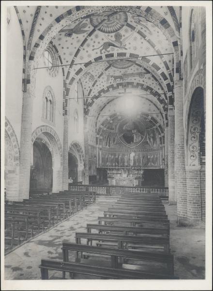 Lodi Vecchio - Basilica di S. Bassiano - Interno - Navata centrale e abside